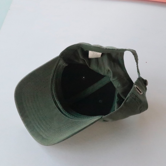 COPY - H&M army green hat - Picture 3 of 5